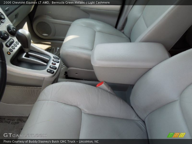 Bermuda Green Metallic / Light Cashmere 2006 Chevrolet Equinox LT AWD
