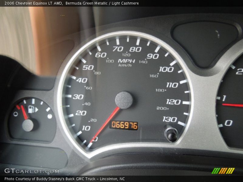 Bermuda Green Metallic / Light Cashmere 2006 Chevrolet Equinox LT AWD