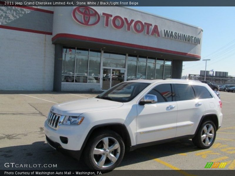 Stone White / Black/Light Frost Beige 2011 Jeep Grand Cherokee Limited 4x4