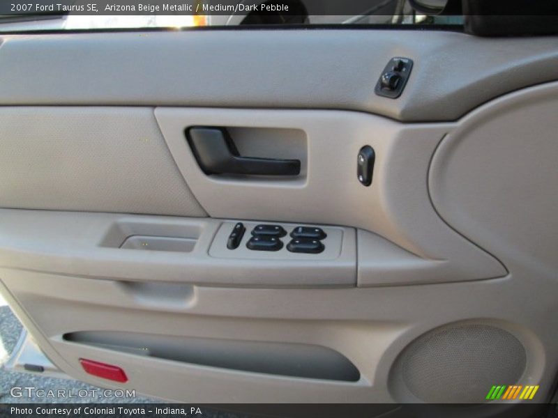 Arizona Beige Metallic / Medium/Dark Pebble 2007 Ford Taurus SE