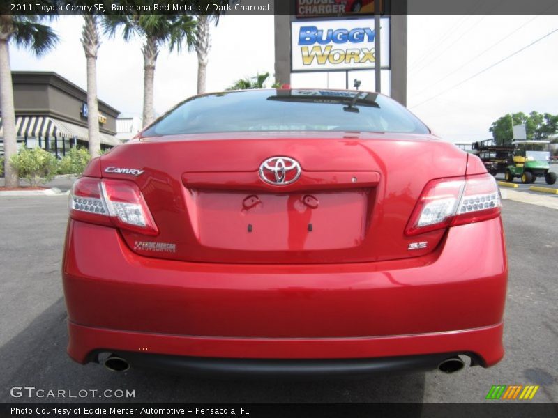 Barcelona Red Metallic / Dark Charcoal 2011 Toyota Camry SE