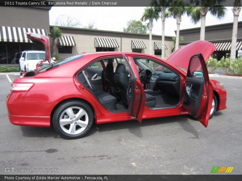 Barcelona Red Metallic / Dark Charcoal 2011 Toyota Camry SE