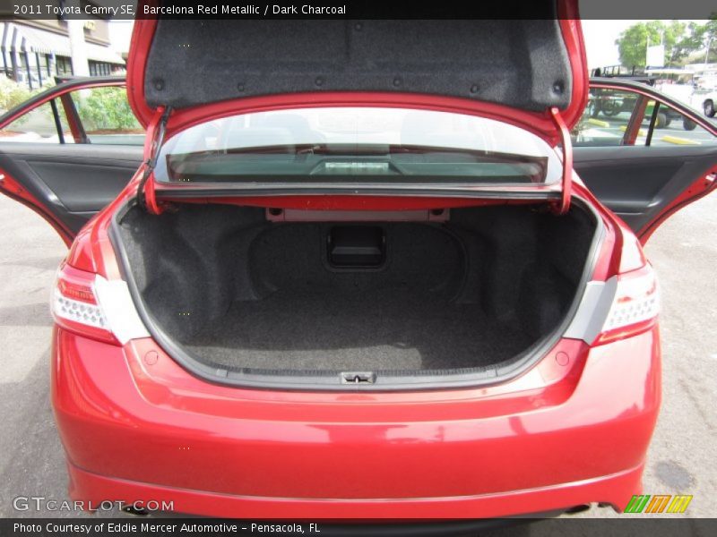 Barcelona Red Metallic / Dark Charcoal 2011 Toyota Camry SE