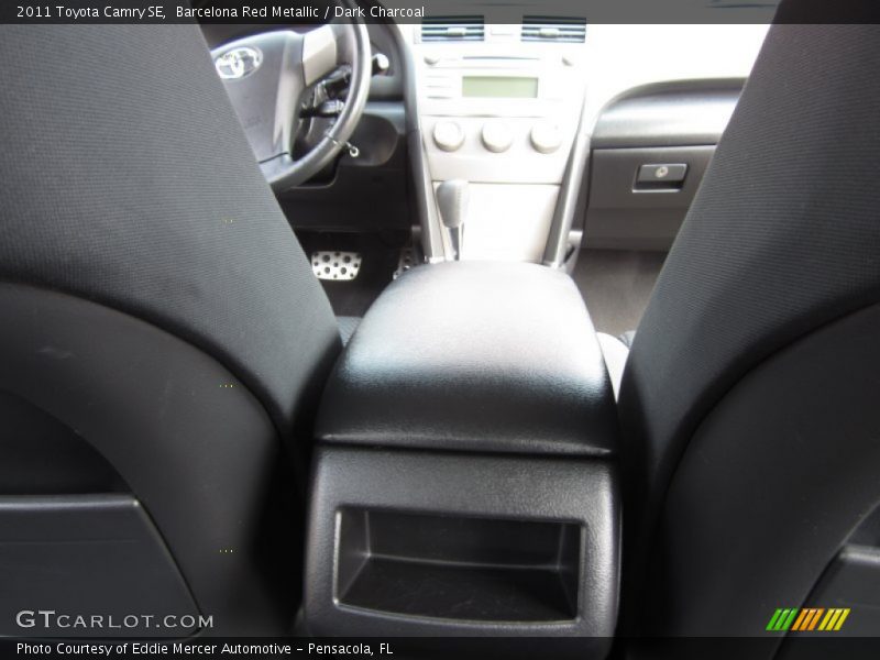 Barcelona Red Metallic / Dark Charcoal 2011 Toyota Camry SE