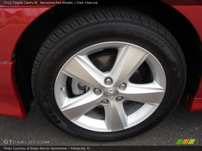 Barcelona Red Metallic / Dark Charcoal 2011 Toyota Camry SE