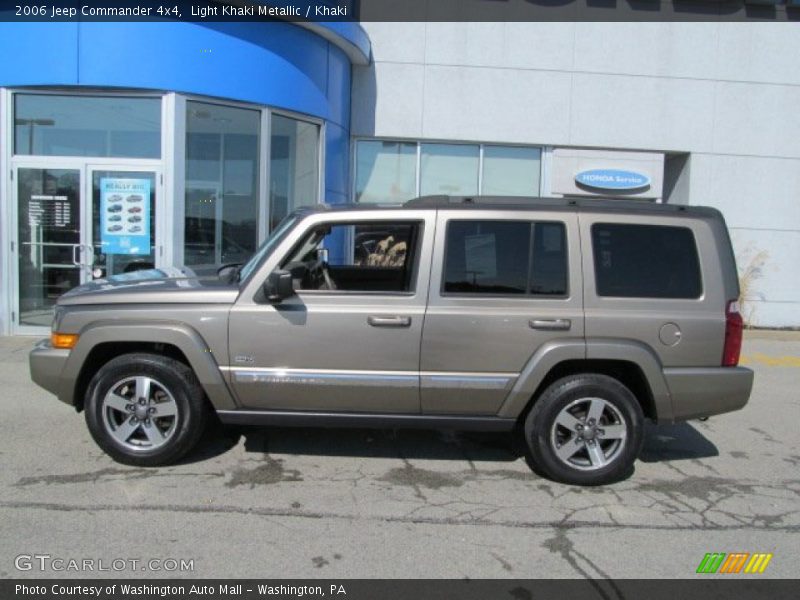 Light Khaki Metallic / Khaki 2006 Jeep Commander 4x4