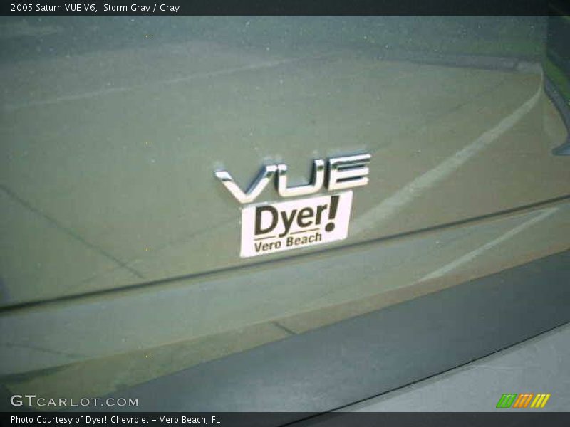 Storm Gray / Gray 2005 Saturn VUE V6