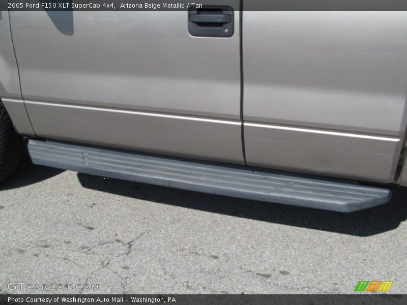Arizona Beige Metallic / Tan 2005 Ford F150 XLT SuperCab 4x4