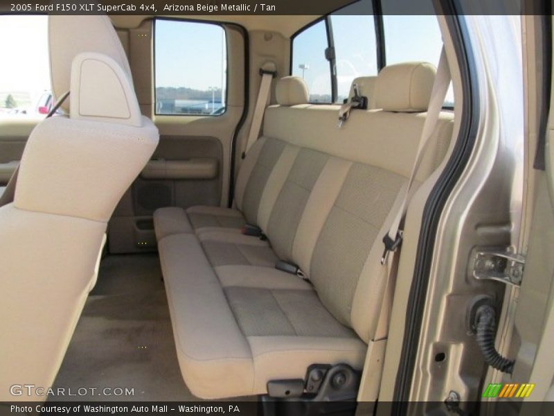 Arizona Beige Metallic / Tan 2005 Ford F150 XLT SuperCab 4x4