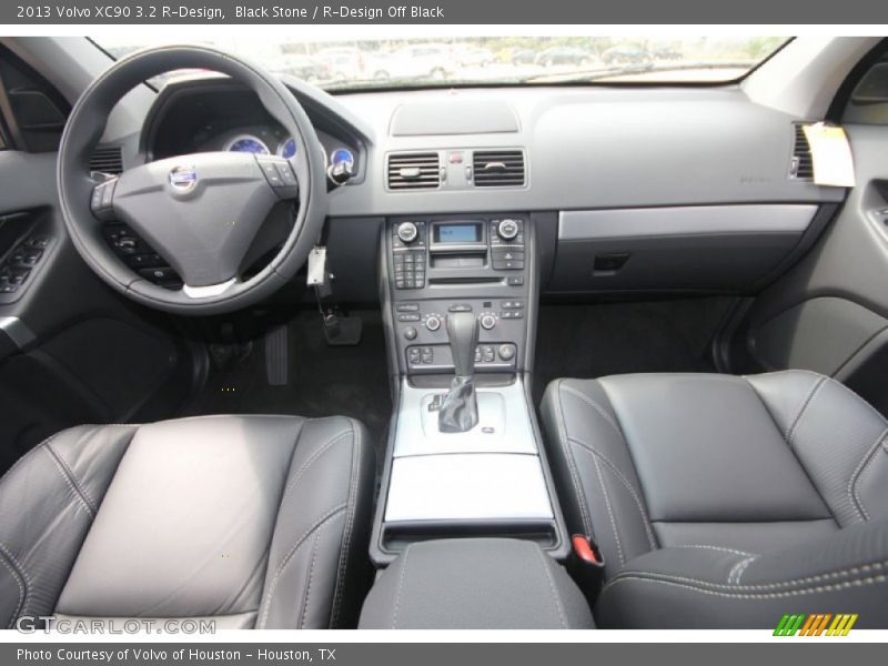 Dashboard of 2013 XC90 3.2 R-Design