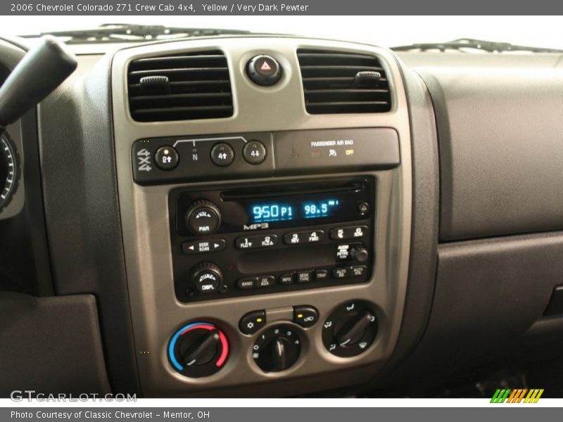 Yellow / Very Dark Pewter 2006 Chevrolet Colorado Z71 Crew Cab 4x4