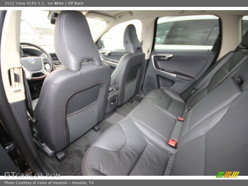 Ice White / Off Black 2012 Volvo XC60 3.2