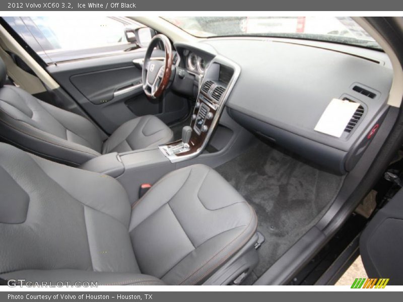 Ice White / Off Black 2012 Volvo XC60 3.2