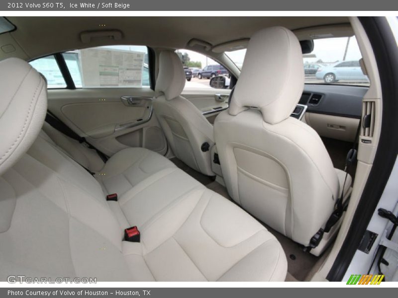 Ice White / Soft Beige 2012 Volvo S60 T5