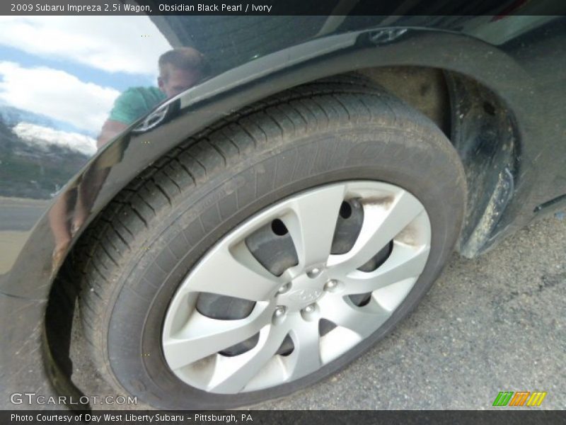 Obsidian Black Pearl / Ivory 2009 Subaru Impreza 2.5i Wagon