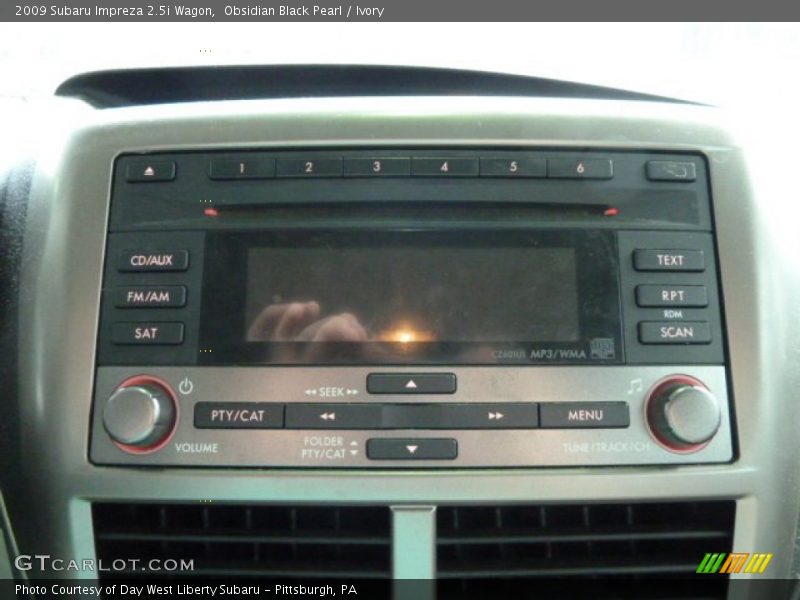 Obsidian Black Pearl / Ivory 2009 Subaru Impreza 2.5i Wagon