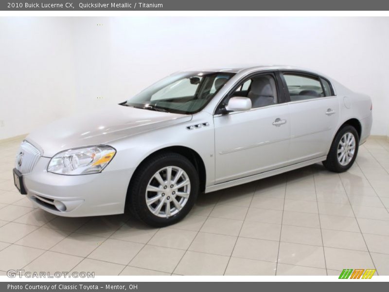 Front 3/4 View of 2010 Lucerne CX