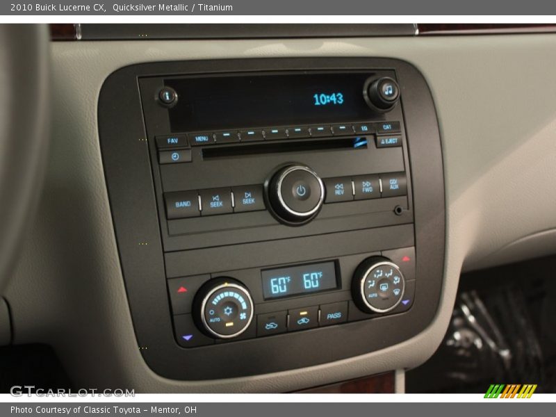 Quicksilver Metallic / Titanium 2010 Buick Lucerne CX