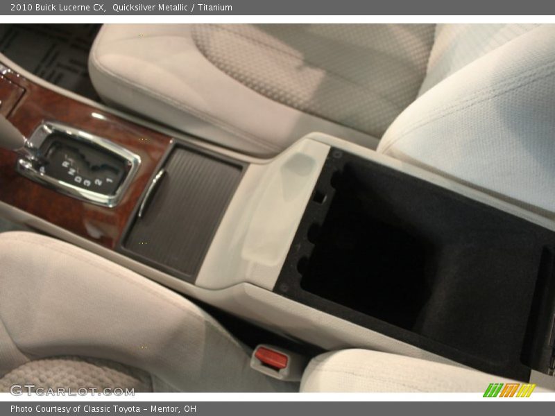 Quicksilver Metallic / Titanium 2010 Buick Lucerne CX