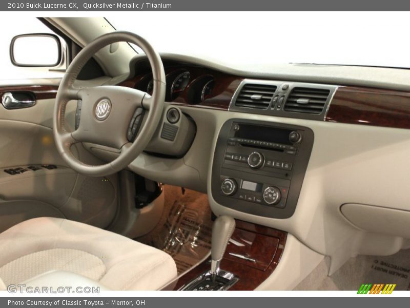 Quicksilver Metallic / Titanium 2010 Buick Lucerne CX