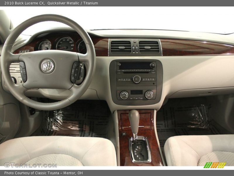 Quicksilver Metallic / Titanium 2010 Buick Lucerne CX