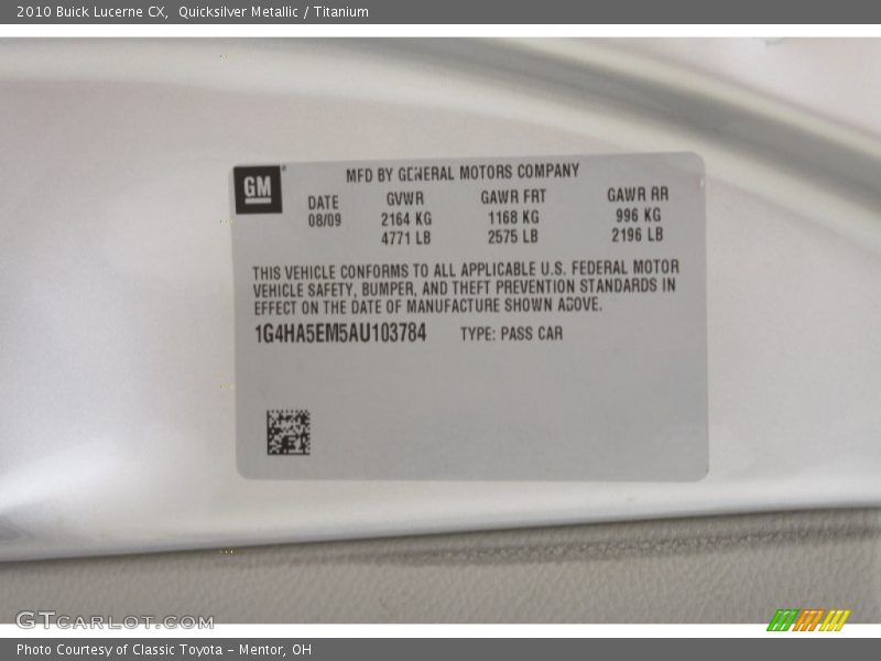 Quicksilver Metallic / Titanium 2010 Buick Lucerne CX
