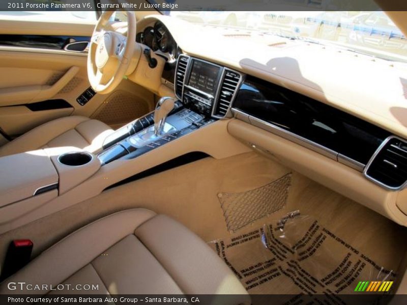 Carrara White / Luxor Beige 2011 Porsche Panamera V6