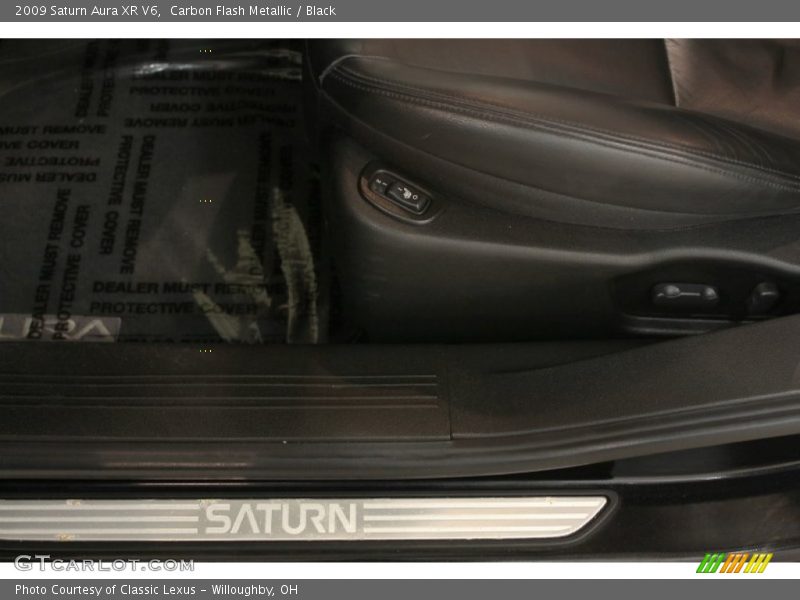 Carbon Flash Metallic / Black 2009 Saturn Aura XR V6