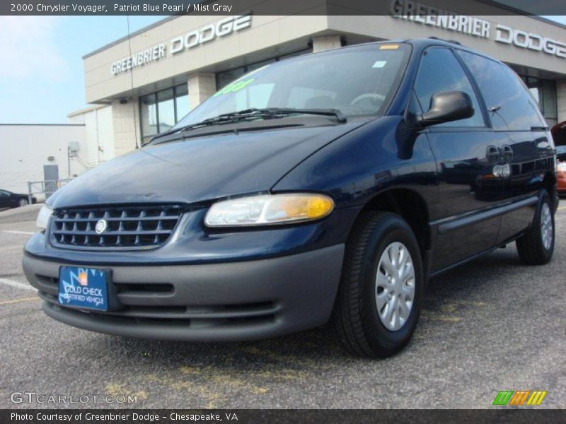 Patriot Blue Pearl / Mist Gray 2000 Chrysler Voyager