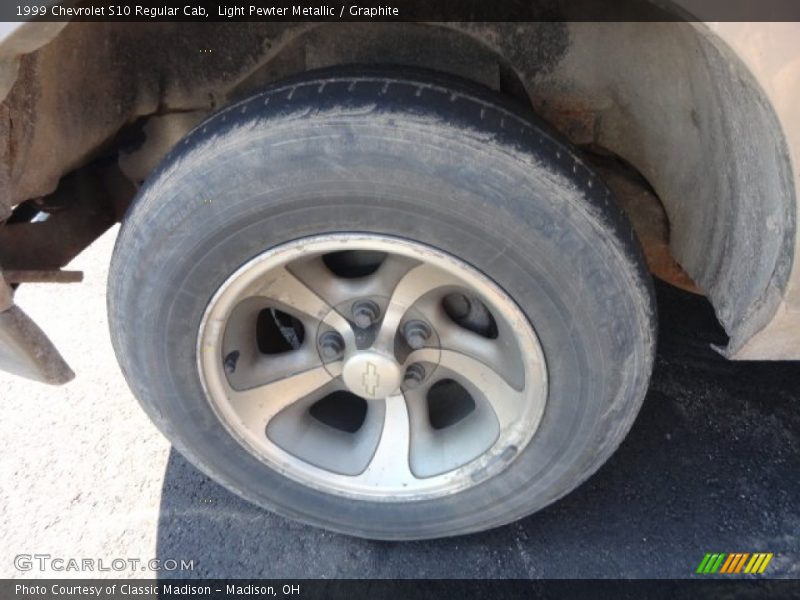 Light Pewter Metallic / Graphite 1999 Chevrolet S10 Regular Cab