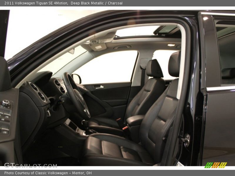 Deep Black Metallic / Charcoal 2011 Volkswagen Tiguan SE 4Motion
