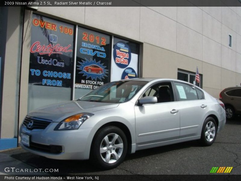 Radiant Silver Metallic / Charcoal 2009 Nissan Altima 2.5 SL