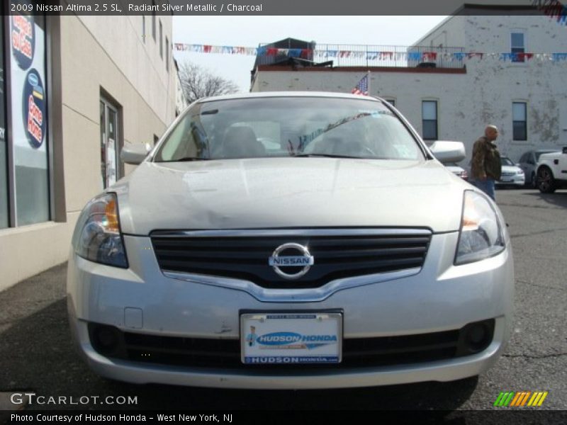 Radiant Silver Metallic / Charcoal 2009 Nissan Altima 2.5 SL
