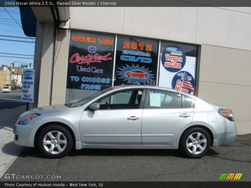 Radiant Silver Metallic / Charcoal 2009 Nissan Altima 2.5 SL