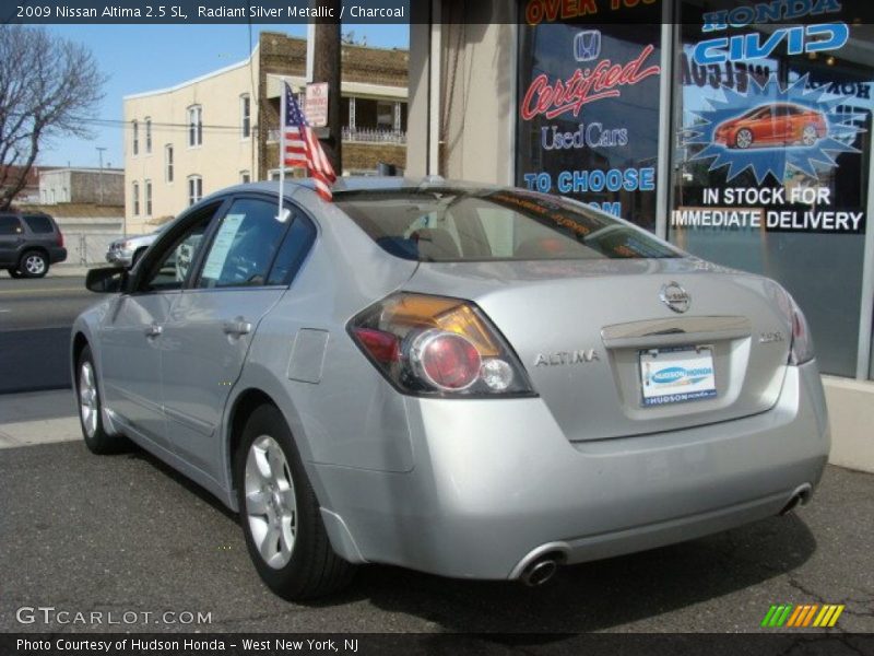 Radiant Silver Metallic / Charcoal 2009 Nissan Altima 2.5 SL