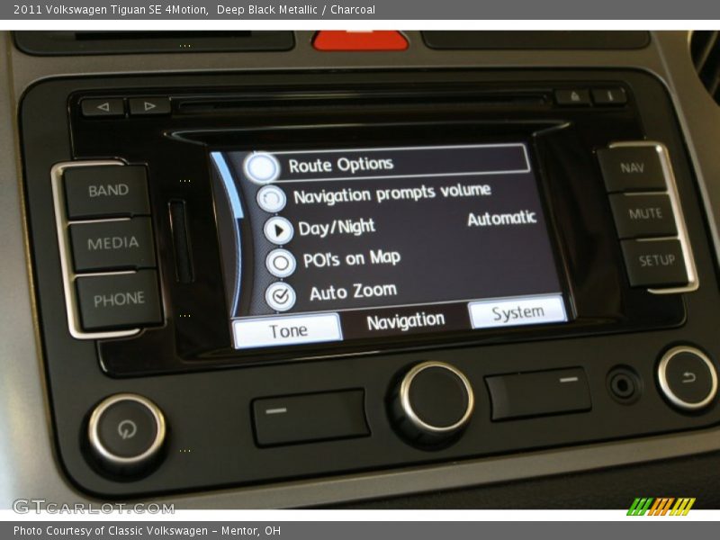 Deep Black Metallic / Charcoal 2011 Volkswagen Tiguan SE 4Motion