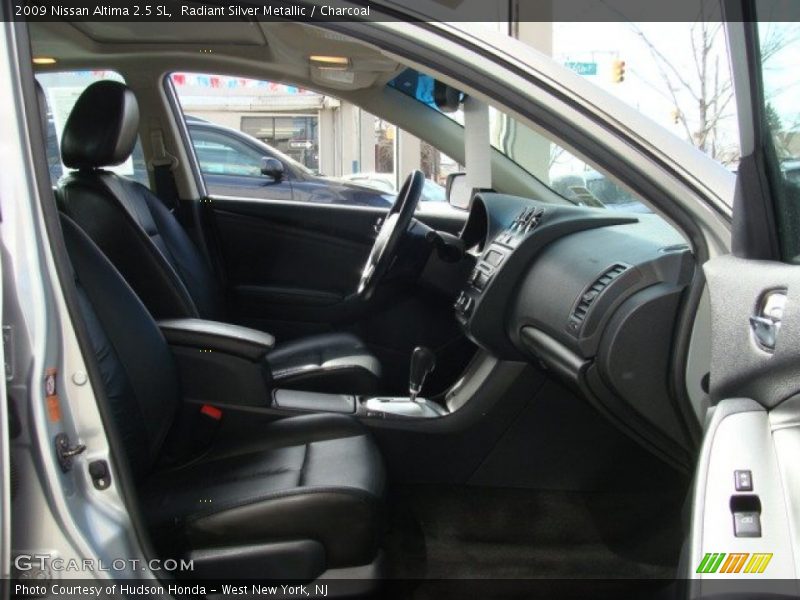 Radiant Silver Metallic / Charcoal 2009 Nissan Altima 2.5 SL