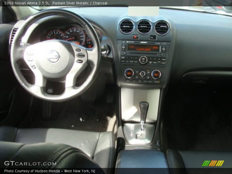 Radiant Silver Metallic / Charcoal 2009 Nissan Altima 2.5 SL