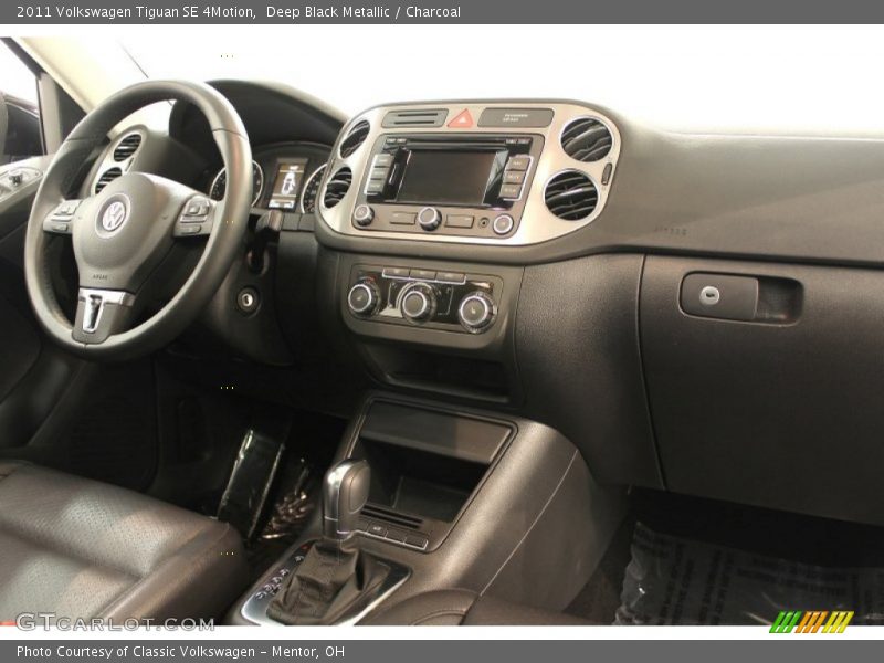 Deep Black Metallic / Charcoal 2011 Volkswagen Tiguan SE 4Motion