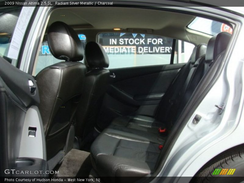 Radiant Silver Metallic / Charcoal 2009 Nissan Altima 2.5 SL