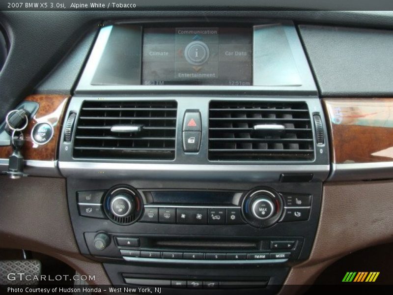 Alpine White / Tobacco 2007 BMW X5 3.0si