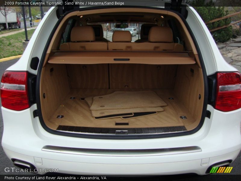  2009 Cayenne Tiptronic Trunk