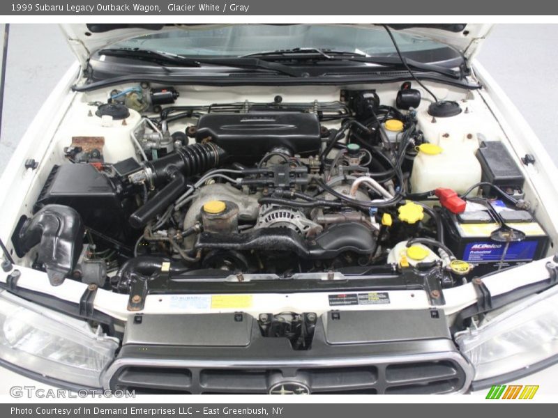 Glacier White / Gray 1999 Subaru Legacy Outback Wagon