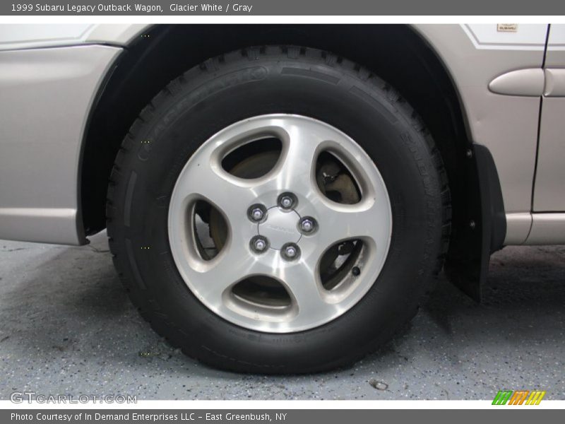 Glacier White / Gray 1999 Subaru Legacy Outback Wagon