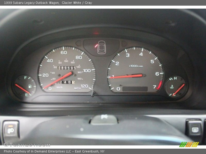Glacier White / Gray 1999 Subaru Legacy Outback Wagon