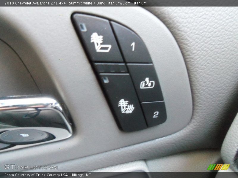 Summit White / Dark Titanium/Light Titanium 2010 Chevrolet Avalanche Z71 4x4