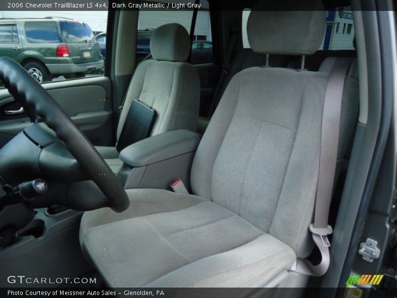 Dark Gray Metallic / Light Gray 2006 Chevrolet TrailBlazer LS 4x4