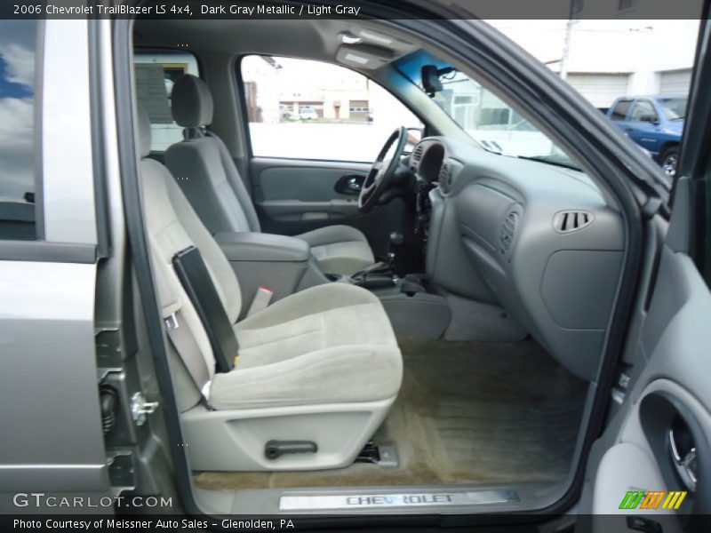 Dark Gray Metallic / Light Gray 2006 Chevrolet TrailBlazer LS 4x4