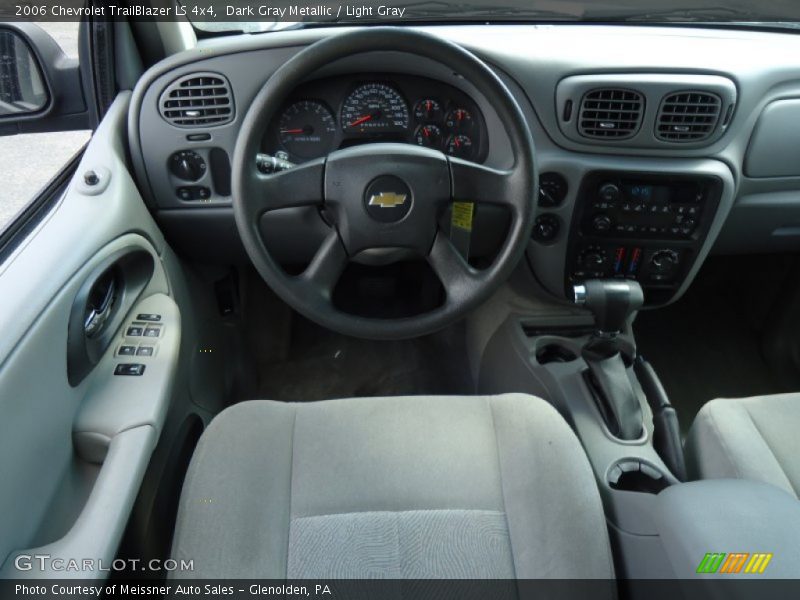 Dark Gray Metallic / Light Gray 2006 Chevrolet TrailBlazer LS 4x4