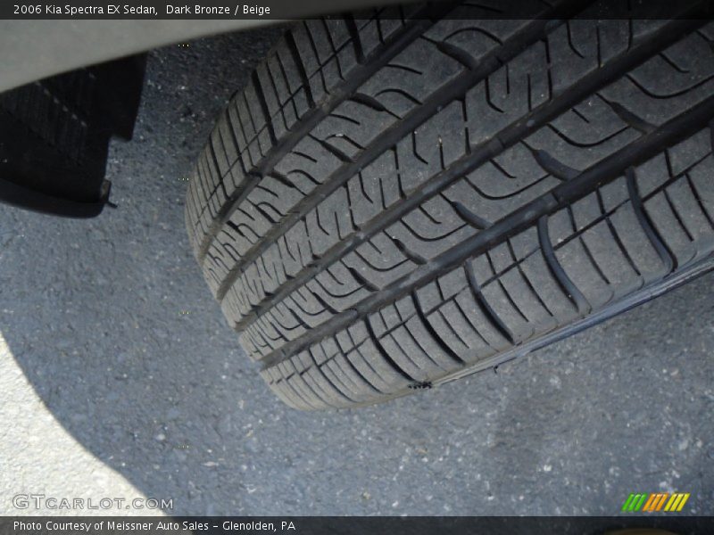 Dark Bronze / Beige 2006 Kia Spectra EX Sedan